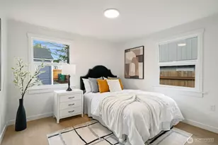 704 N 104th St, Seattle, WA 98133 - Photo 19