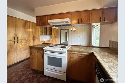 875 Eatonville Hwy W, Eatonville, WA 98328 - Photo 11