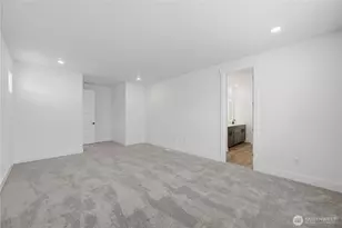 20401 Mystic Pl E, Bonney Lake, WA 98391 - Photo 13