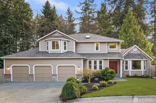 904 187th Pl SW, Lynnwood, WA 98036 - Photo 1