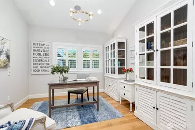 10475 Manitou Beach Drive NE, Bainbridge Island, WA 98110 - Photo 13