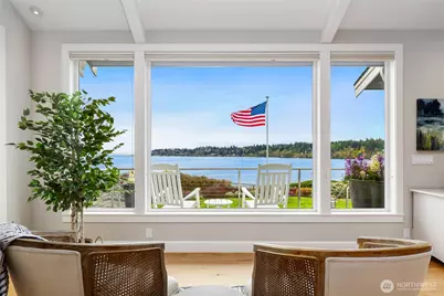 10475 Manitou Beach Drive NE, Bainbridge Island, WA 98110 - Photo 7