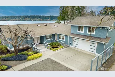 10475 Manitou Beach Drive NE, Bainbridge Island, WA 98110 - Photo 1