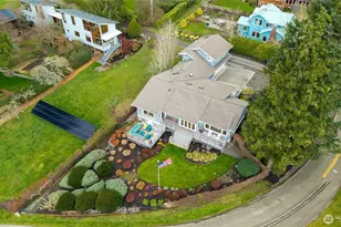 10475 Manitou Beach Dr NE, Bainbridge Island, WA 98110 - Photo 29