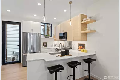 11229 Greenwood Avenue N #B, Seattle, WA 98133 - Photo 7