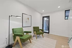 11229 Greenwood Ave N, Seattle, WA 98133 - Photo 11