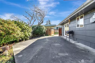 908 S 18th Street, Mount Vernon, WA 98274 - Photo 31