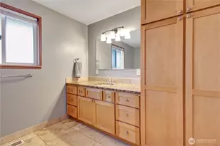 908 S 18th St, Mount Vernon, WA 98274 - Photo 23