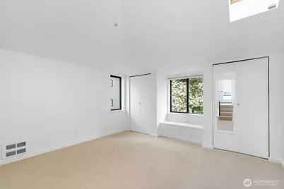 2048 13th Avenue W #8, Seattle, WA 98119 - Photo 29