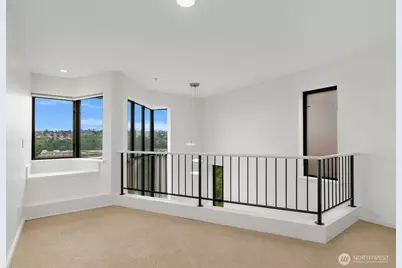 2048 13th Avenue W #8, Seattle, WA 98119 - Photo 23