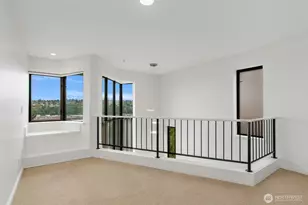 2048 13th Ave W, Seattle, WA 98119 - Photo 23