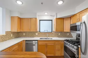 2048 13th Ave W, Seattle, WA 98119 - Photo 13
