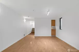 2048 13th Ave W, Seattle, WA 98119 - Photo 9