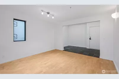 2048 13th Avenue W #8, Seattle, WA 98119 - Photo 11