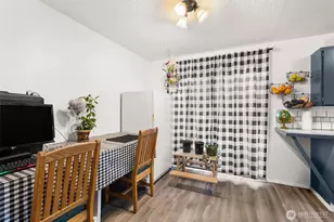 751 Peters St, Raymond, WA 98577 - Photo 11