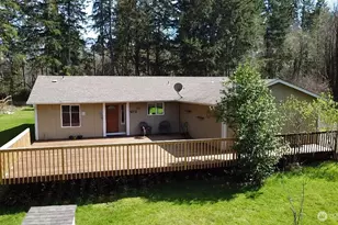 8910 Hunter Point Rd NW, Olympia, WA 98502 - Photo 1