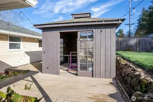 4403 Soundview Dr W, University Place, WA 98466 - Photo 35