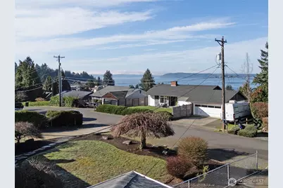 4403 Soundview Drive W, University Place, WA 98466 - Photo 39