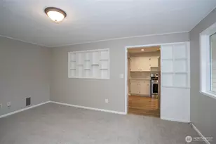 4403 Soundview Dr W, University Place, WA 98466 - Photo 27