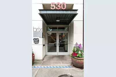 530 Broadway E #208, Seattle, WA 98102 - Photo 13