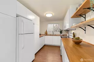 6226 44th Ave NE, Seattle, WA 98115 - Photo 13