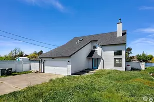 4431 Saltspring Dr, Ferndale, WA 98248 - Photo 5