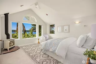 9549 Olympus Beach Rd NE, Bainbridge Island, WA 98110 - Photo 15