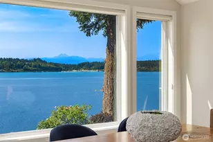 9549 Olympus Beach Rd NE, Bainbridge Island, WA 98110 - Photo 11