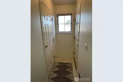 545 W Kellogg Road, Bellingham, WA 98226 - Photo 29