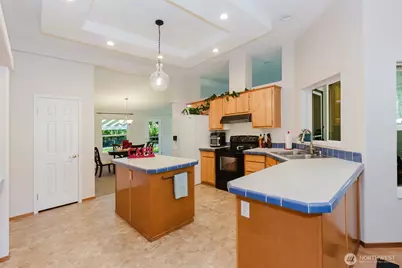 15224 32nd Avenue NW, Maplewood, WA 98332 - Photo 13