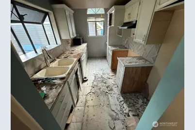 389 Rainbow Drive, Sedro Woolley, WA 98284 - Photo 5