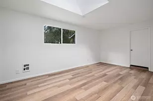 744 Spitfire Ln, Oak Harbor, WA 98277 - Photo 11