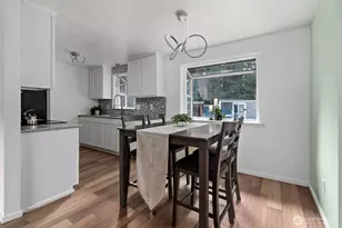 744 Spitfire Ln, Oak Harbor, WA 98277 - Photo 5