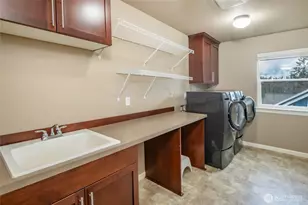 421 111th Ave E, Edgewood, WA 98372 - Photo 21