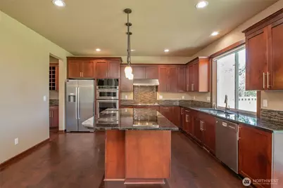 421 111th Avenue E, Edgewood, WA 98372 - Photo 9