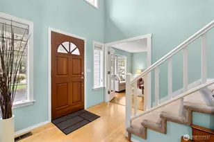 3515 Gainsborough Ct SE, Olympia, WA 98501 - Photo 3