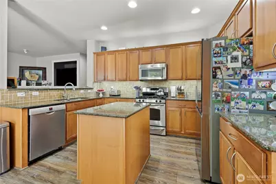 16902 23rd St Court E, Lake Tapps, WA 98391 - Photo 9