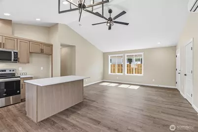 206 Douglas Street, Longview, WA 98632 - Photo 17