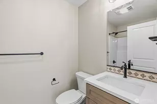 206 Douglas St, Longview, WA 98632 - Photo 21