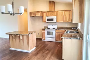 206 Douglas St, Longview, WA 98632 - Photo 11