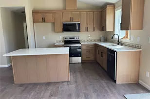 204 Douglas St, Longview, WA 98632 - Photo 11