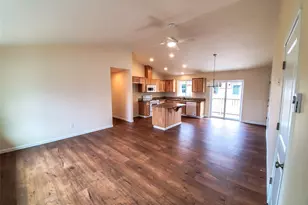 204 Douglas St, Longview, WA 98632 - Photo 9