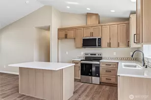 204 Douglas St, Longview, WA 98632 - Photo 21