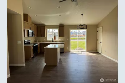 204 Douglas Street, Longview, WA 98632 - Photo 13