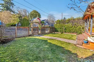 3206 22nd Ave W, Seattle, WA 98199 - Photo 3