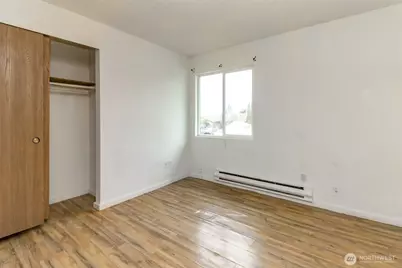 24314 22nd Avenue S, Des Moines, WA 98198 - Photo 15