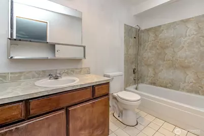 24314 22nd Avenue S, Des Moines, WA 98198 - Photo 25