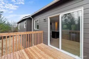 8119 108th St NE, Marysville, WA 98271 - Photo 33