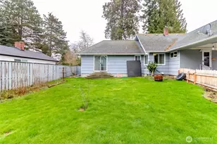 215 E 48th St, Tacoma, WA 98404 - Photo 25