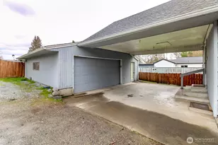 215 E 48th St, Tacoma, WA 98404 - Photo 23